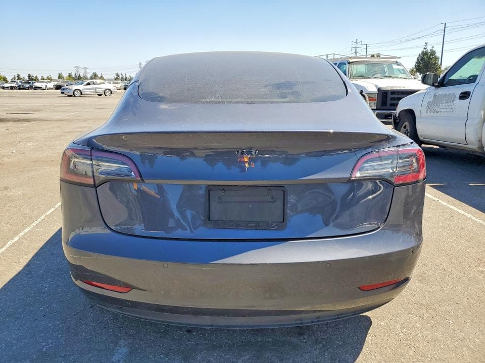 2021 TESLA MODEL 3 6