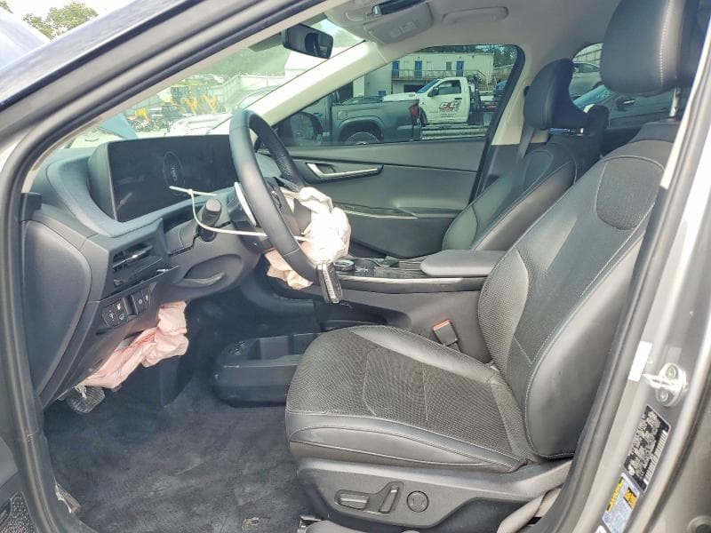 2023 KIA EV6 WIND 7
