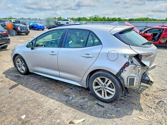 2019 TOYOTA COROLLA HATCHBACK SE 2