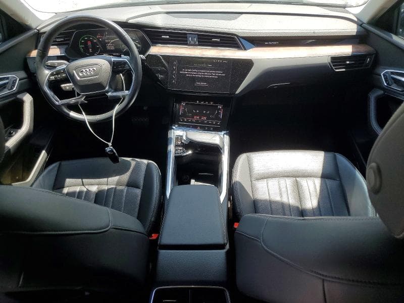2019 AUDI E-TRON PREMIUM PLUS 8