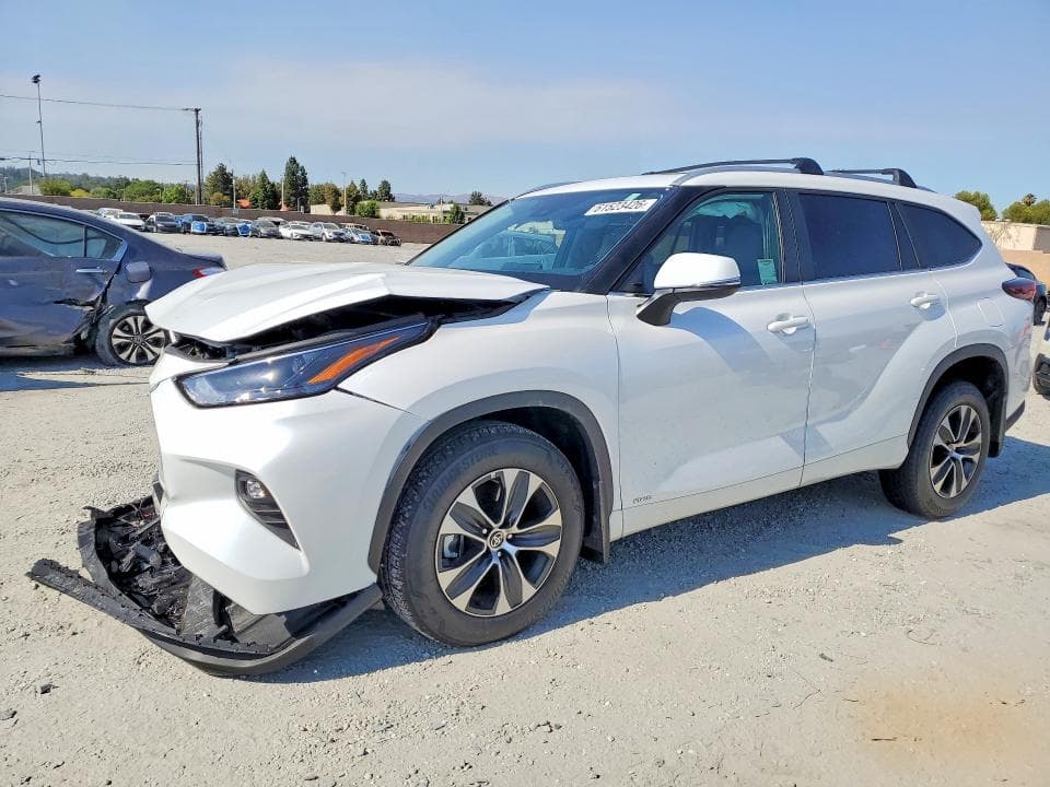 2026 TOYOTA HIGHLANDER HYBRID XLE - 1