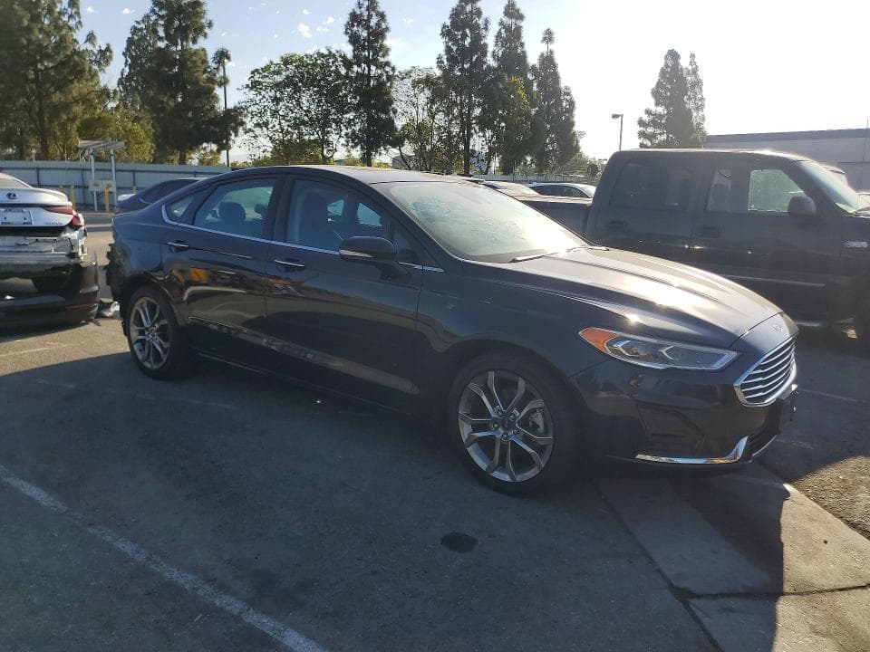 2020 FORD FUSION SEL 4