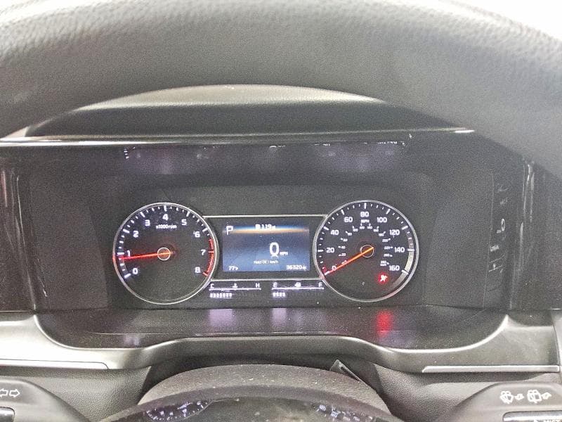 2022 KIA SORENTO LX 9