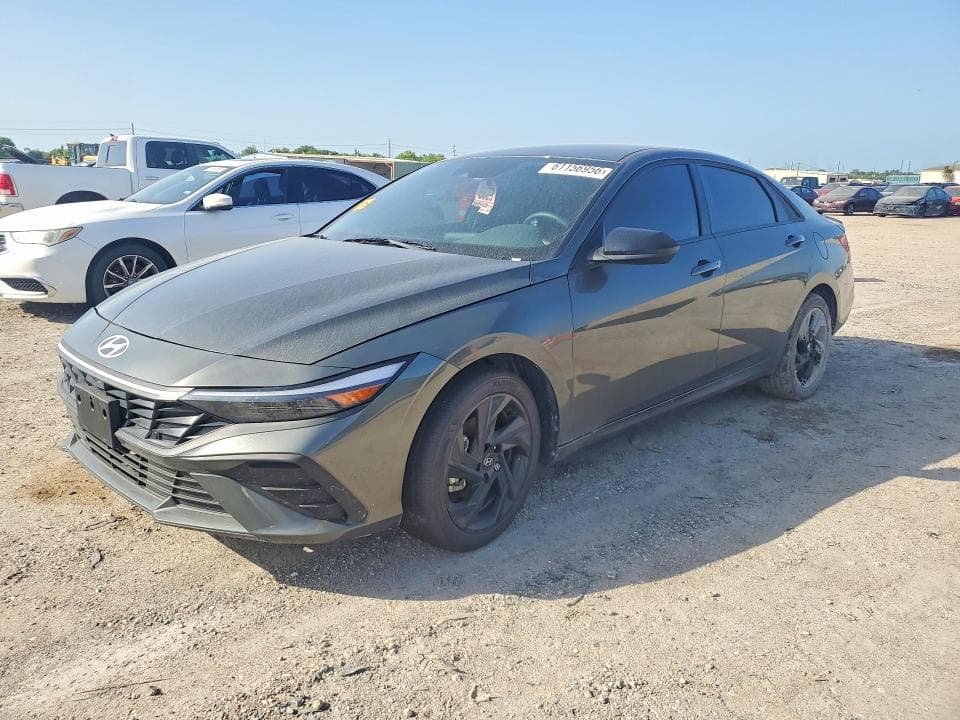 2026 HYUNDAI ELANTRA - 1