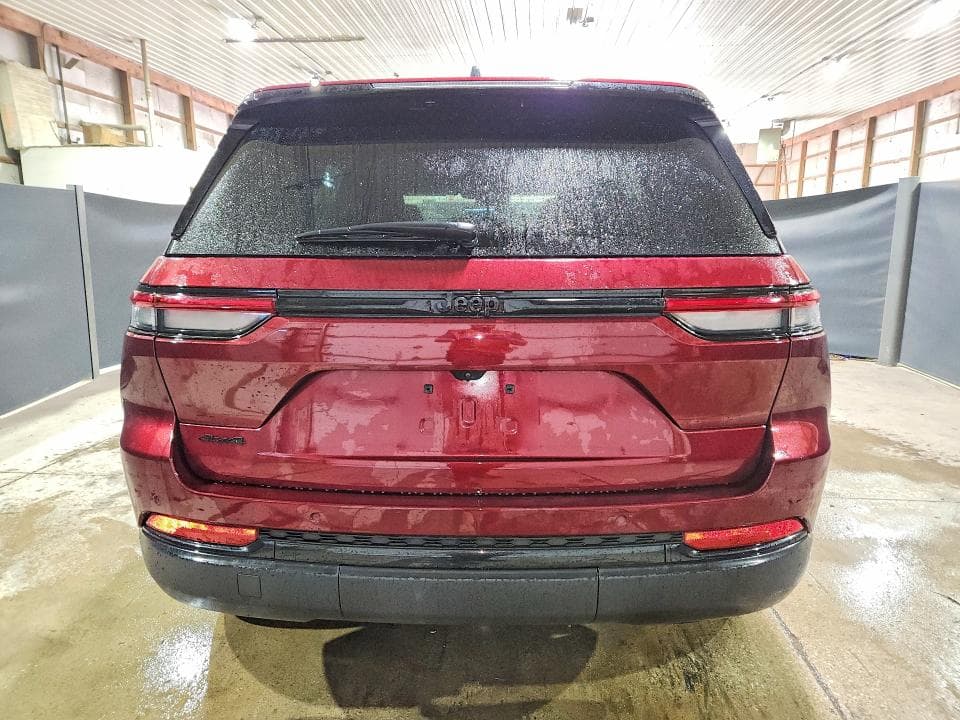 2025 JEEP GRAND CHEROKEE LAREDO 6