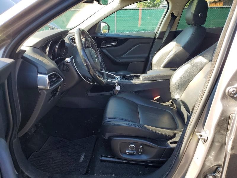 2020 JAGUAR F-PACE PREMIUM 7