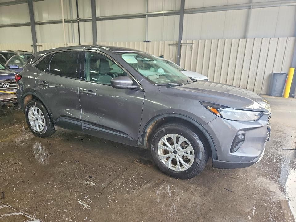 2023 FORD ESCAPE ACTIVE 4