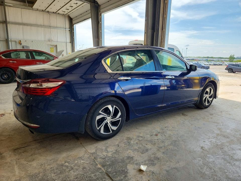2017 HONDA ACCORD LX 3