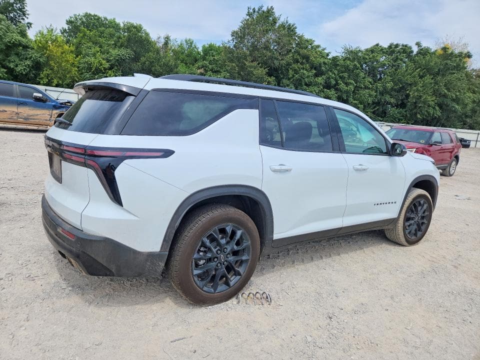 2026 CHEVROLET TRAVERSE LT 3
