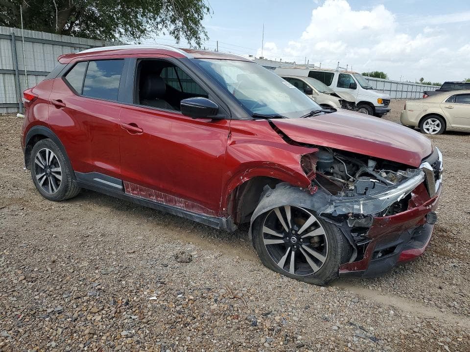 2019 NISSAN KICKS SR 4