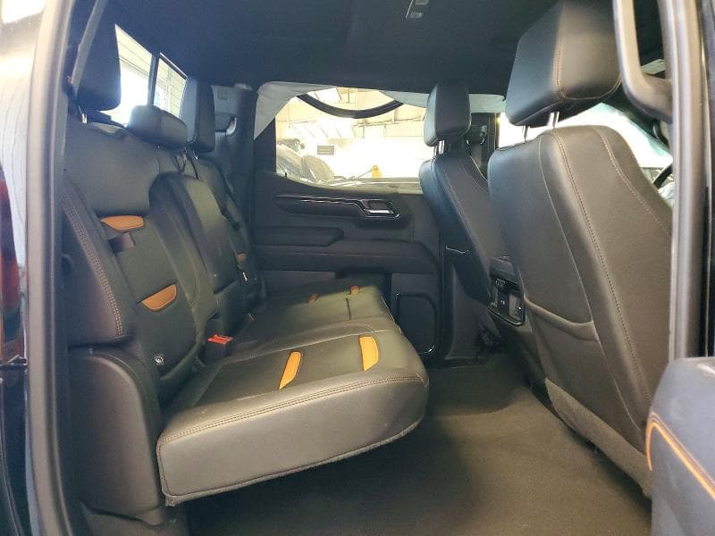 2023 GMC SIERRA K1500 AT4 10
