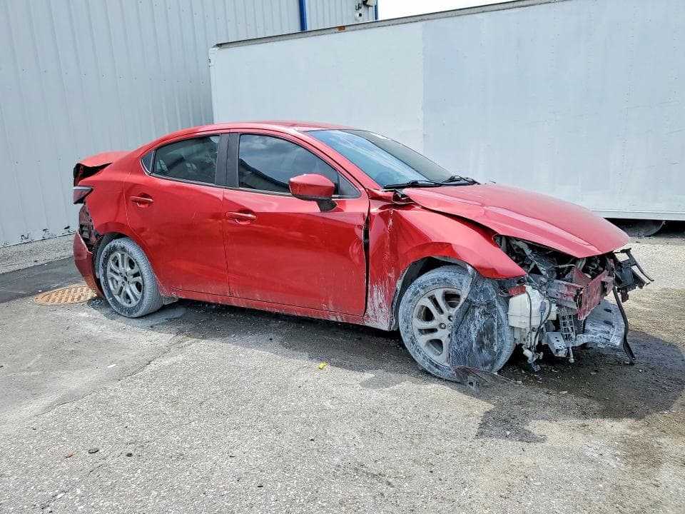 2017 TOYOTA YARIS IA BASE 4