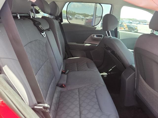 2018 KIA NIRO LX 11