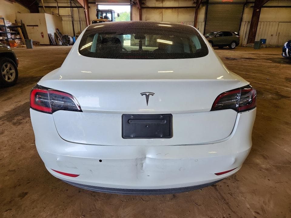 2020 TESLA MODEL 3 6