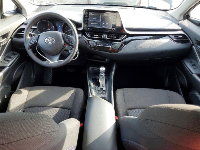 2021 TOYOTA C-HR LE 8