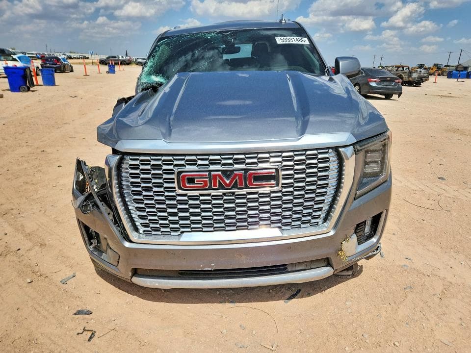 2021 GMC YUKON DENALI 5