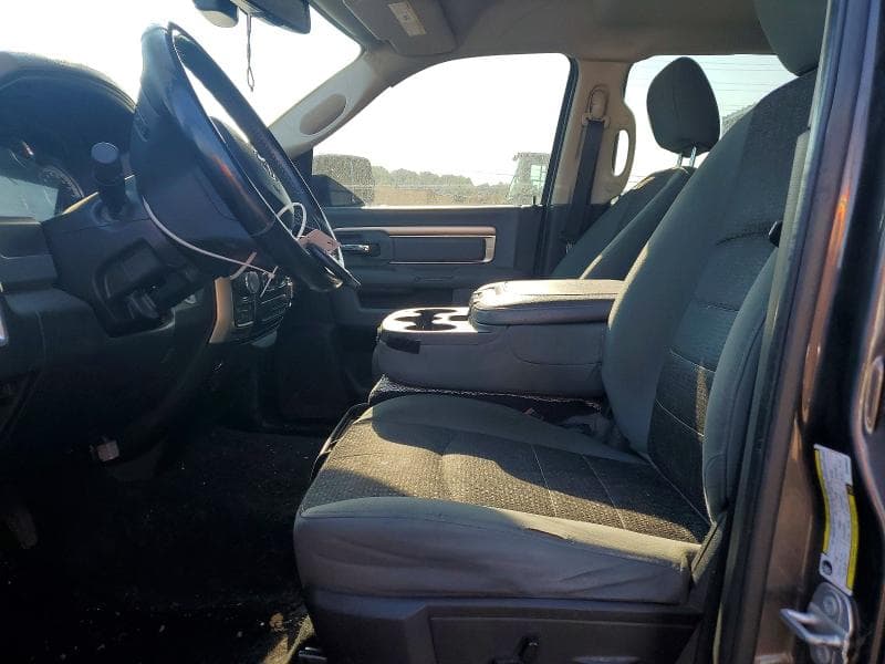 2018 RAM 1500 SLT 7