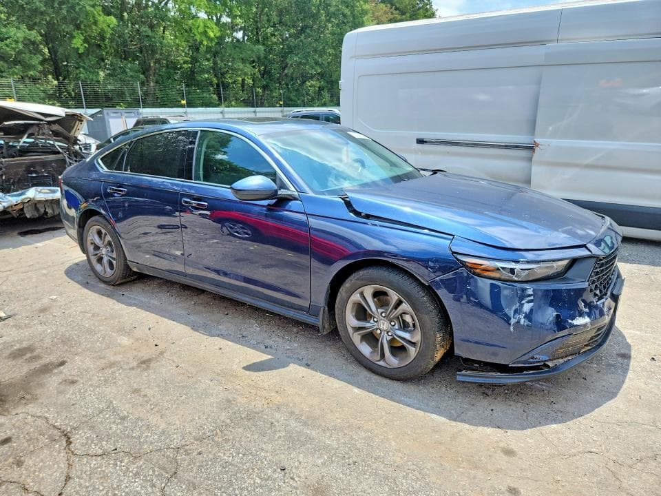 2024 HONDA ACCORD EX 4