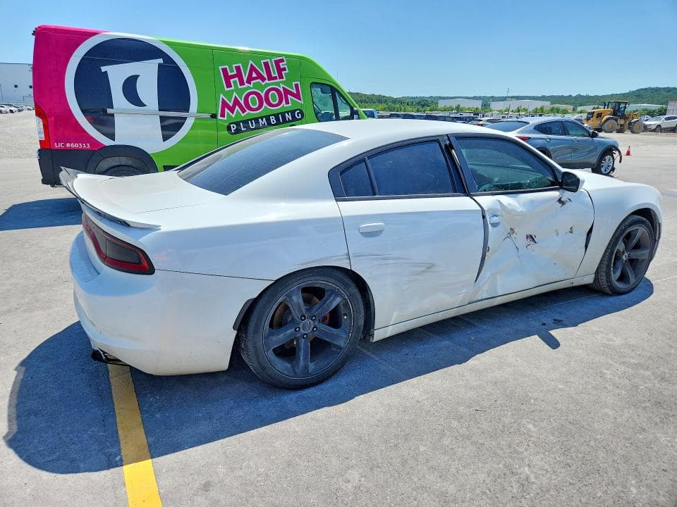 2017 DODGE CHARGER SE 3
