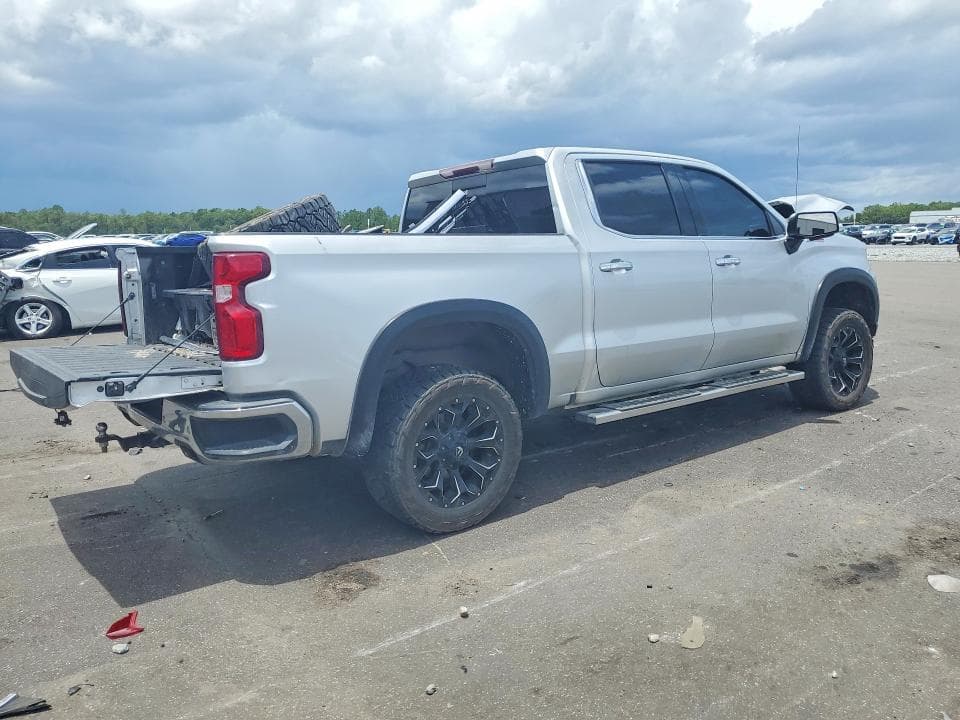 2021 CHEVROLET SILVERADO K1500 LTZ 3