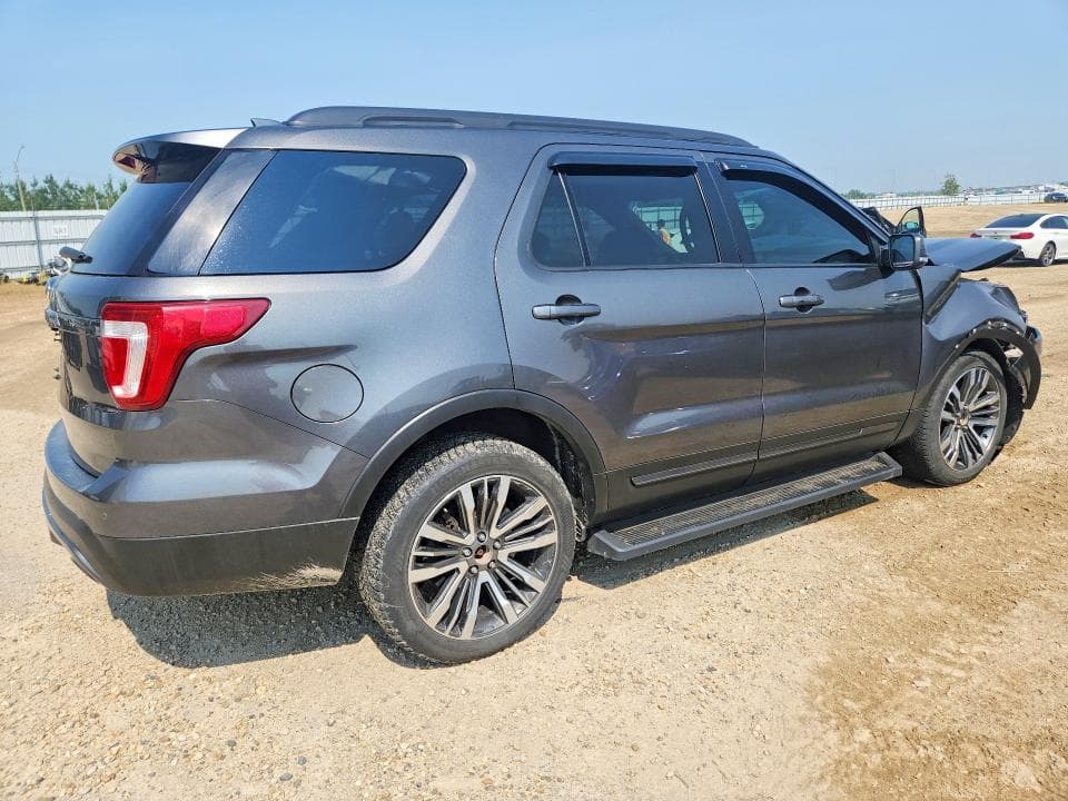 2017 FORD EXPLORER XLT 3