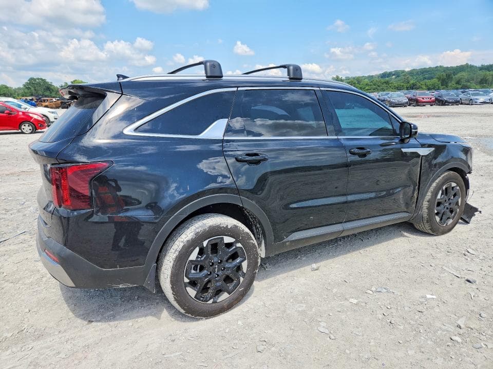 2025 KIA SORENTO S 3