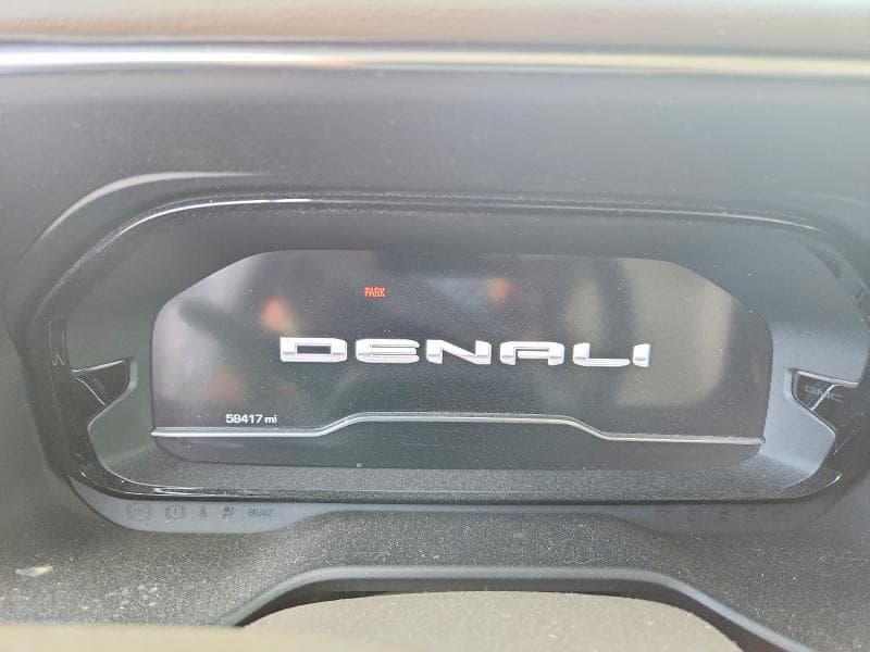 2023 GMC YUKON XL DENALI 9