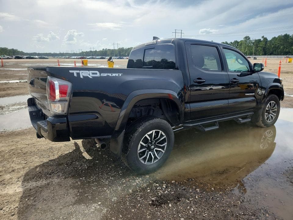 2023 TOYOTA TACOMA TRD SPORT 3