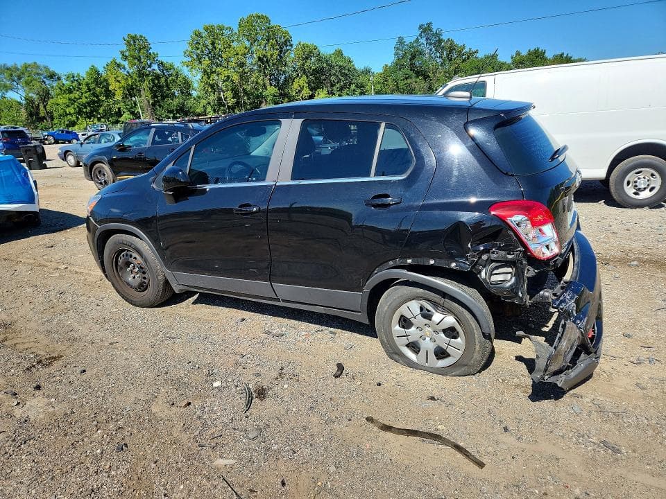 2018 CHEVROLET TRAX LS 2