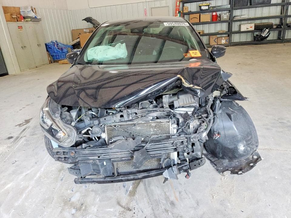 2021 NISSAN VERSA SV 5