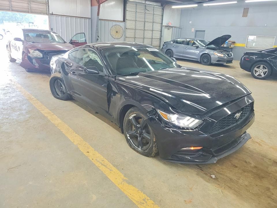 2017 FORD MUSTANG BASE 4