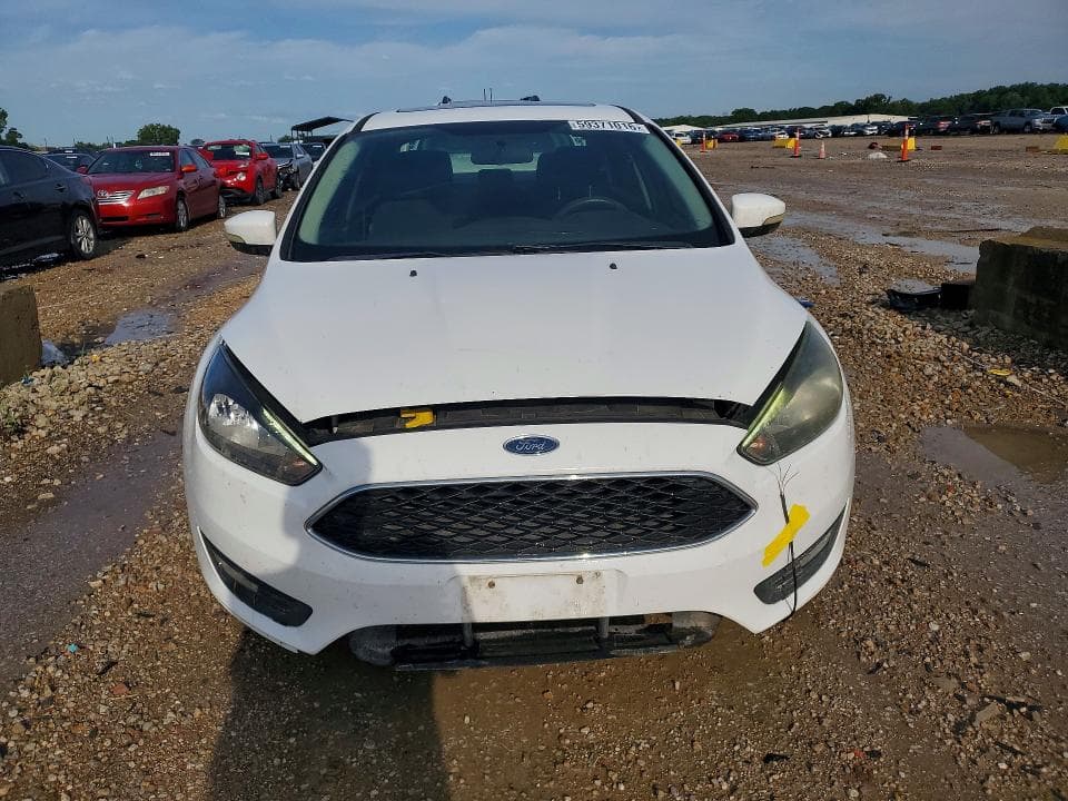 2017 FORD FOCUS SEL 5