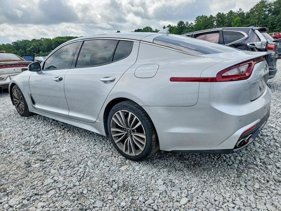 2018 KIA STINGER PREMIUM 2