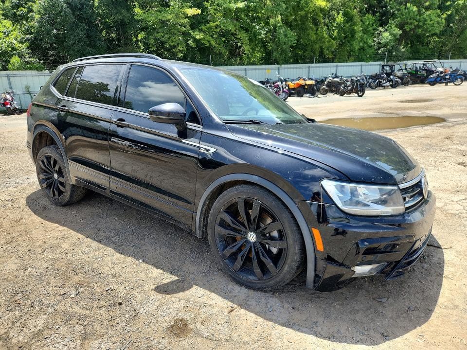 2021 VOLKSWAGEN TIGUAN SE 4