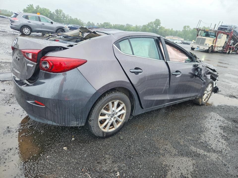 2018 MAZDA 3 GS 3