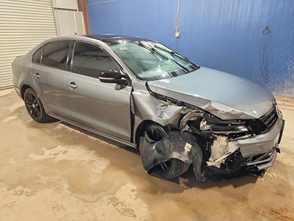2018 VOLKSWAGEN JETTA SPORT 4