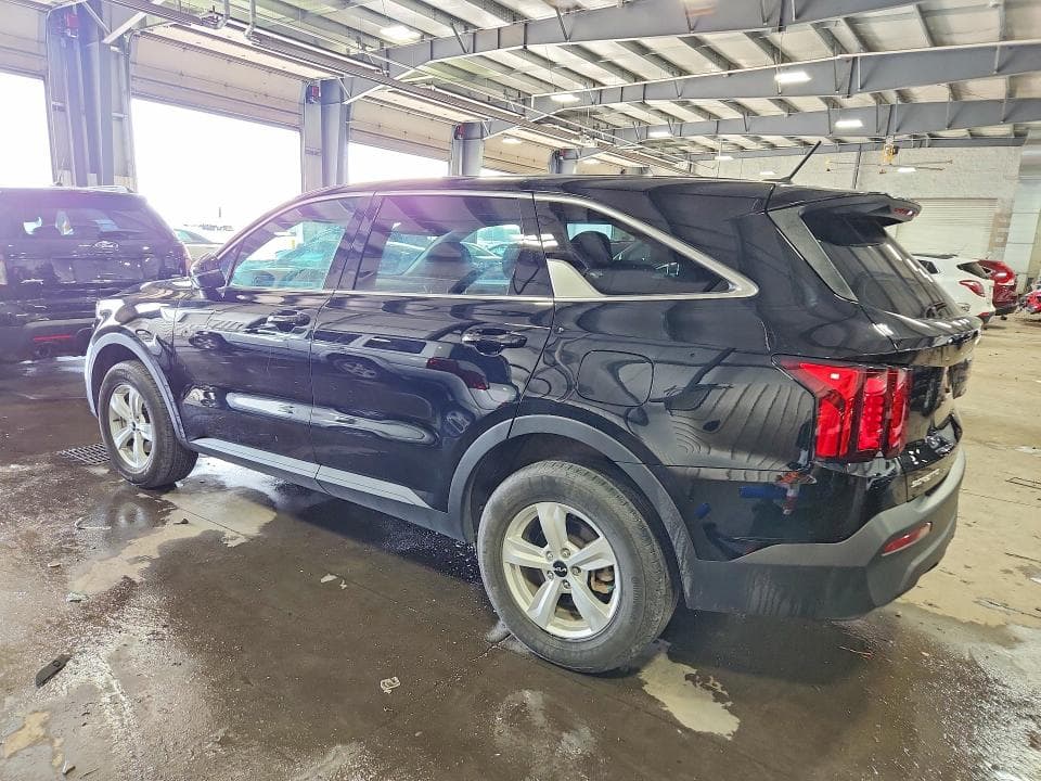 2023 KIA SORENTO LX 2