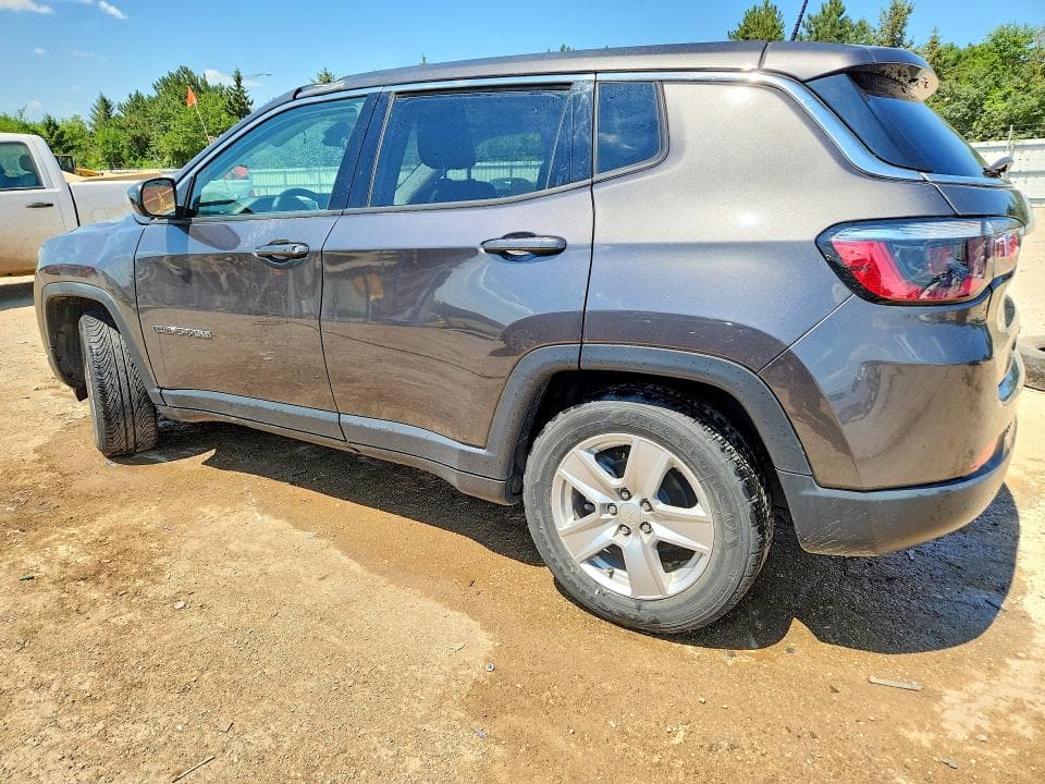2022 JEEP COMPASS LATITUDE 2