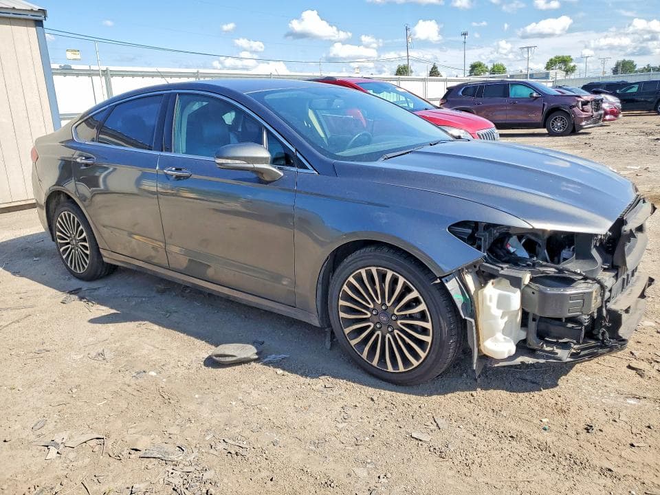 2017 FORD FUSION SE 4