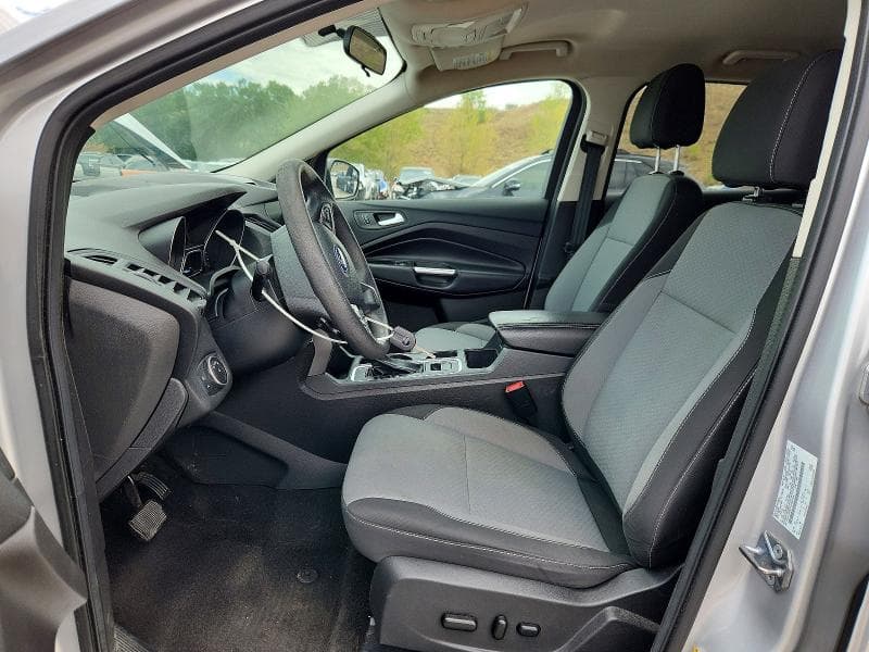 2017 FORD ESCAPE SE 7