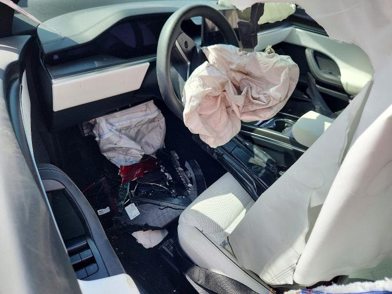 2023 TESLA MODEL X 8