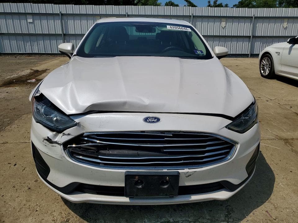 2019 FORD FUSION SE 5