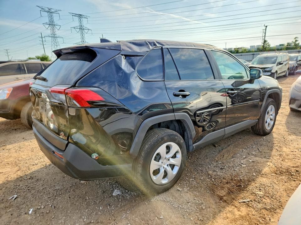 2025 TOYOTA RAV4 LE 3
