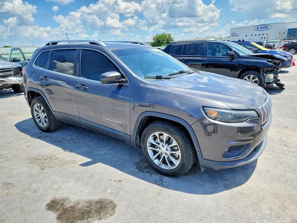 2019 JEEP CHEROKEE LATITUDE PLUS 4