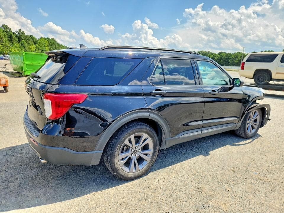 2021 FORD EXPLORER XLT 3