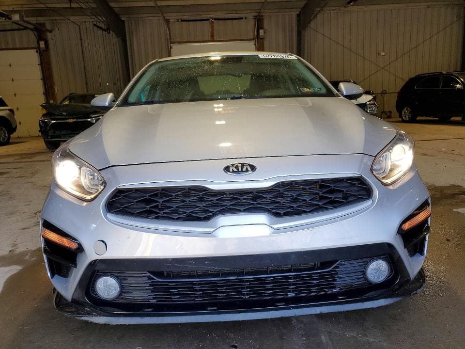 2019 KIA FORTE LXS 5