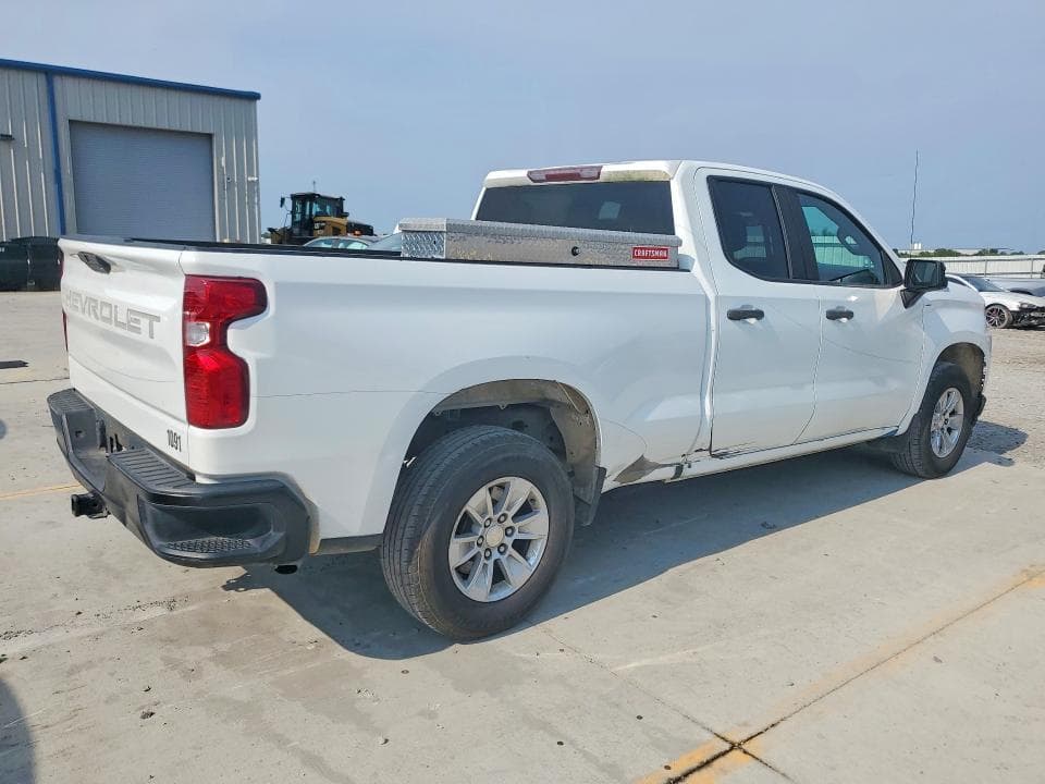 2020 CHEVROLET SILVERADO C1500 3