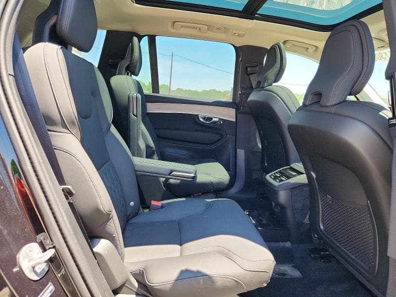 2026 VOLVO XC90 PLUS 11