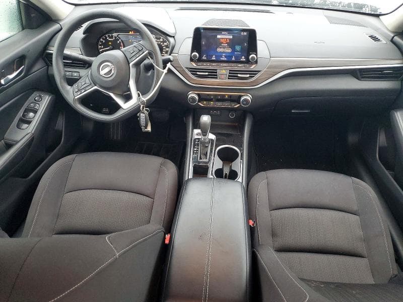 2024 NISSAN ALTIMA SV 8