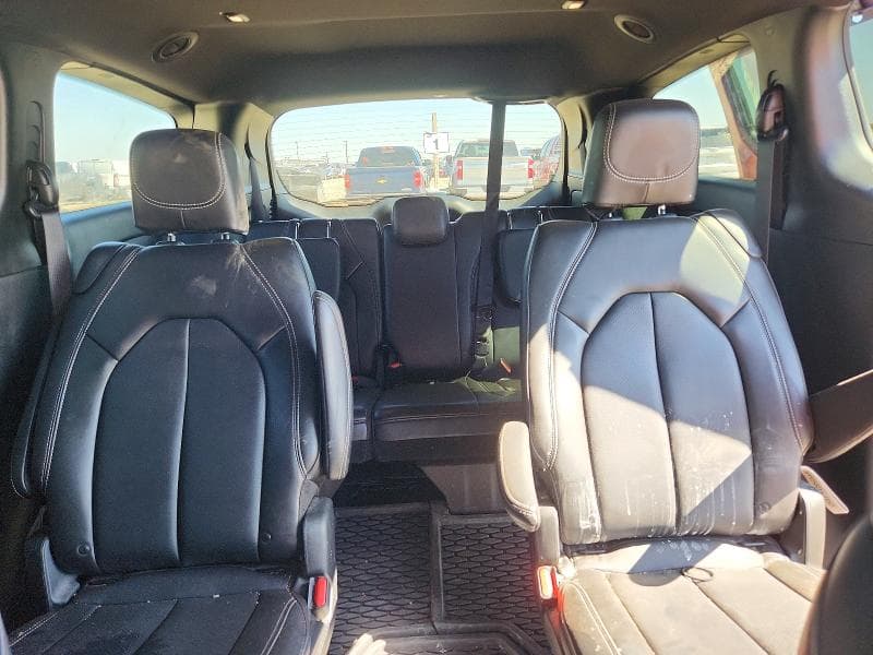 2025 CHRYSLER PACIFICA SELECT 10